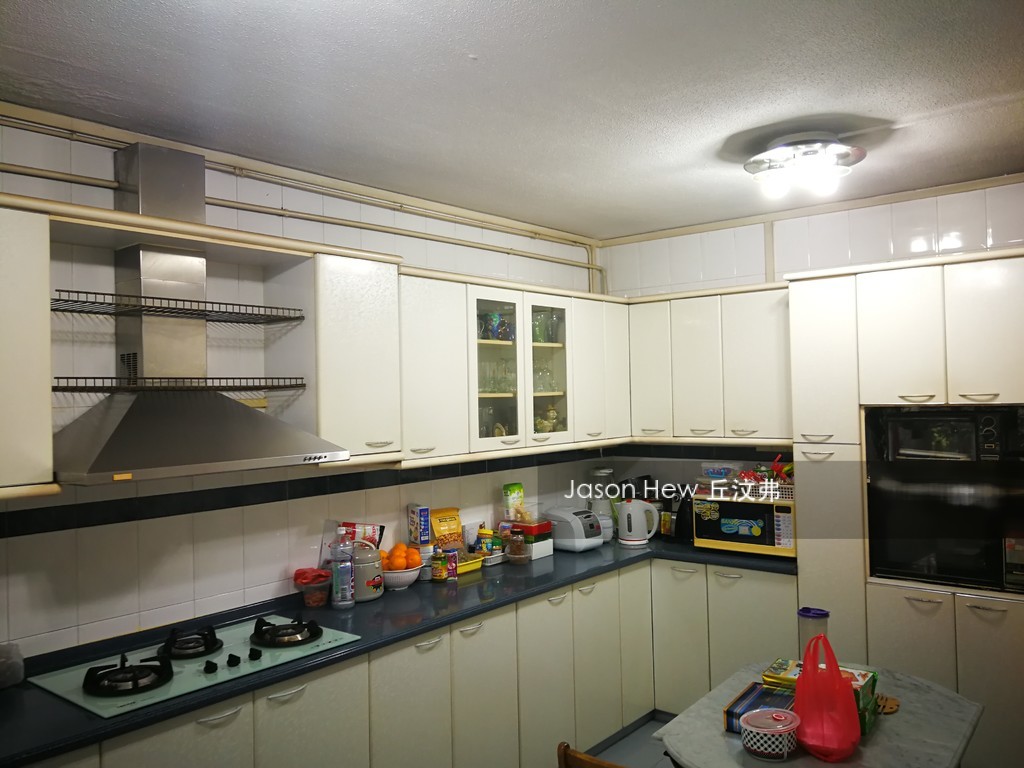 Blk 828 Yishun Street 81 (Yishun), HDB Executive #190589932